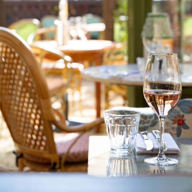 Cover Image for Let us treat you to a glass of complimentary rosé at The White Bear